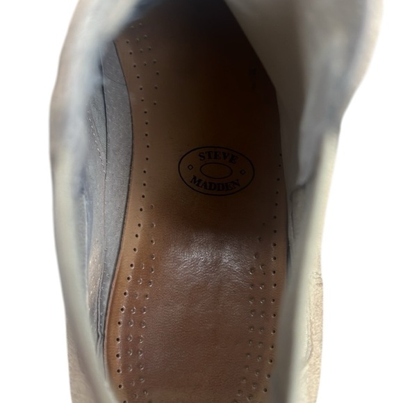 Steve Madden Chelsea boots - Picture 4 of 5